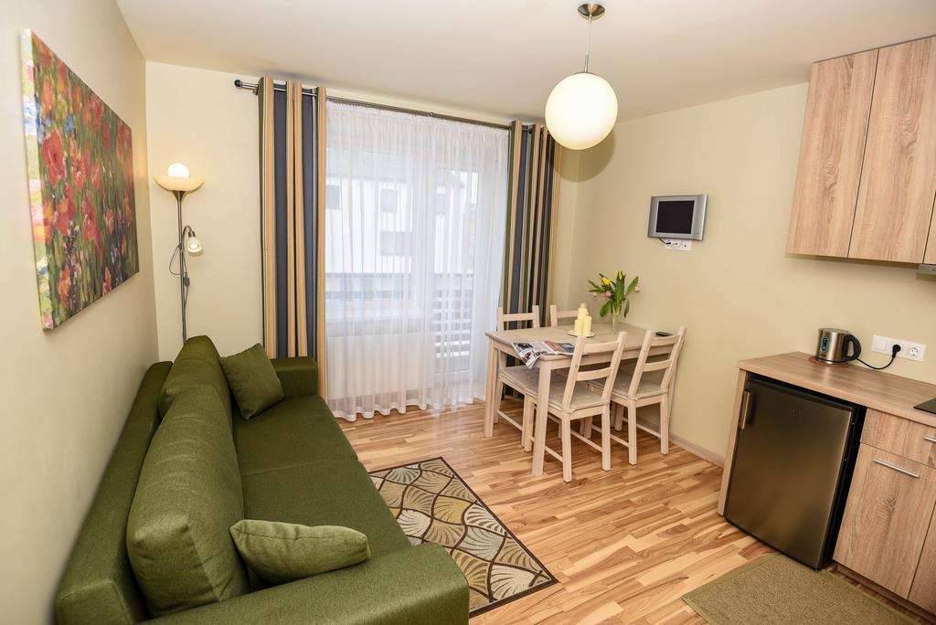 Palangos Vila Apartments Palanga Exterior photo